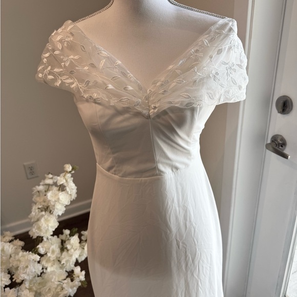 Wedding Dress off shoulder White Sheer Floral Gown size Small - Picture 3 of 11